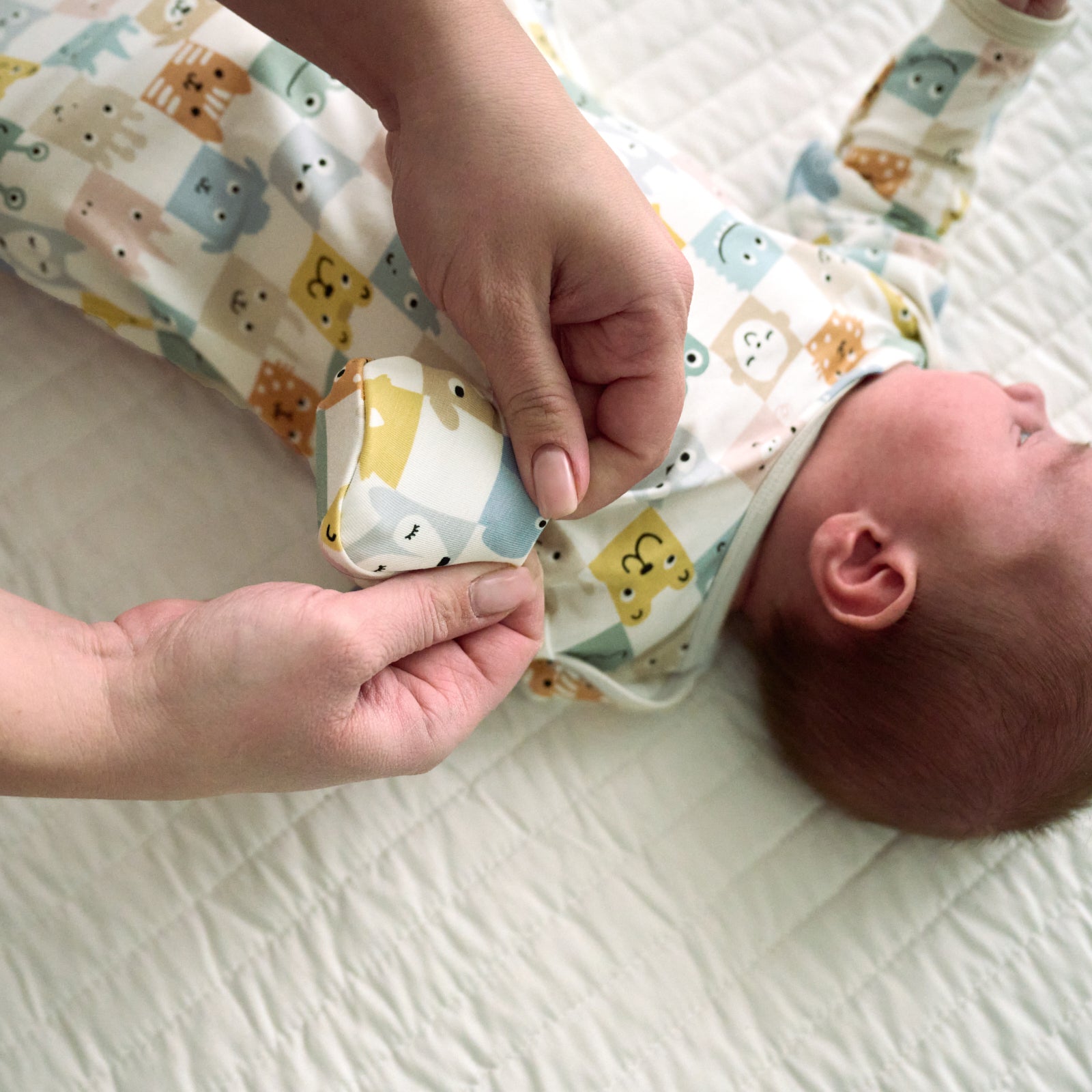 Check Mates Infant Gown